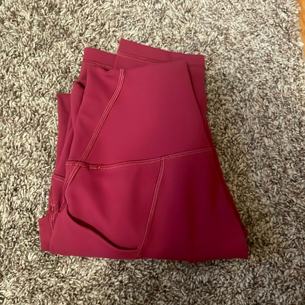 Pink lululemon leggings